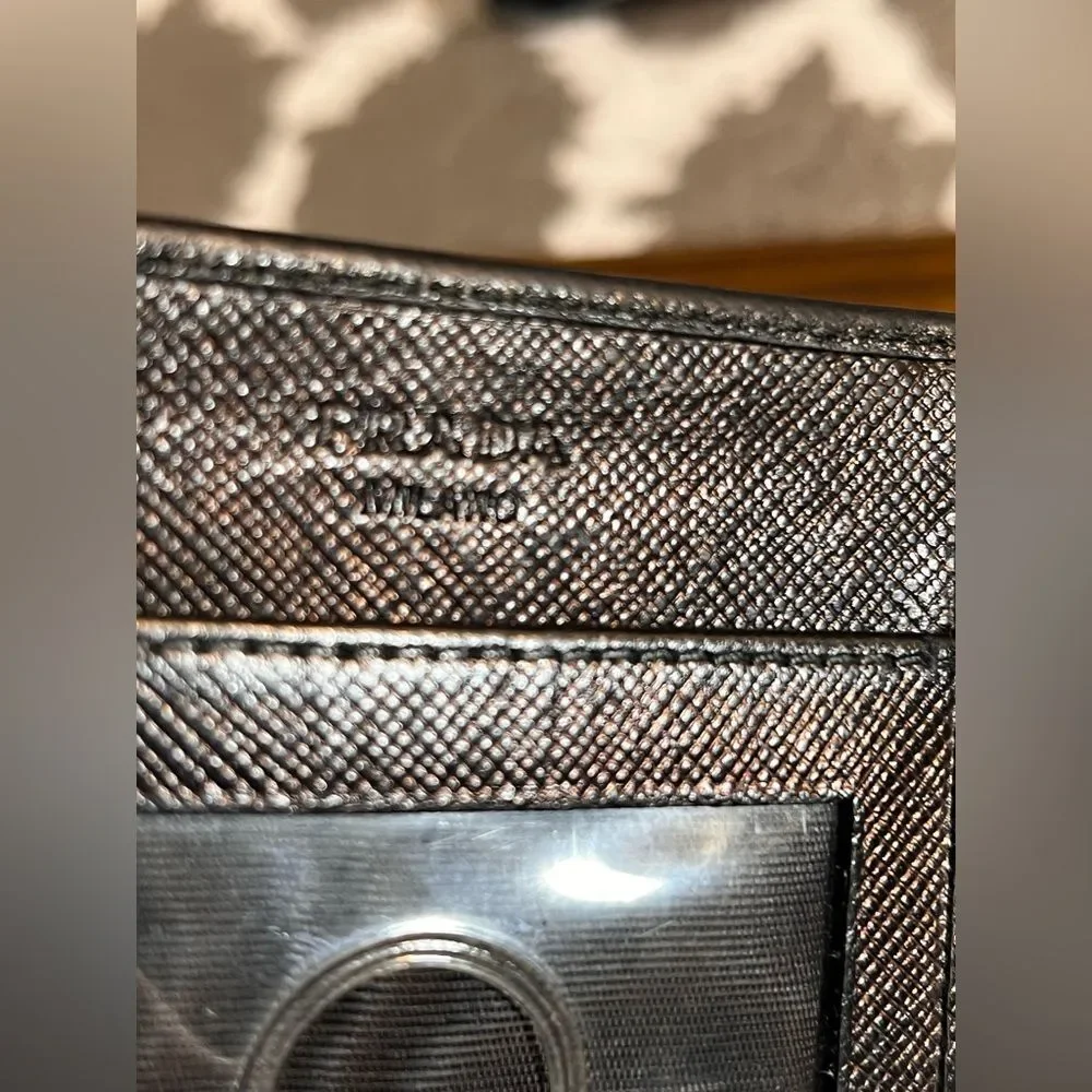 Prada Milano Black Leather Wallet Card Case Luxury Leather Classic 4.25x3.25